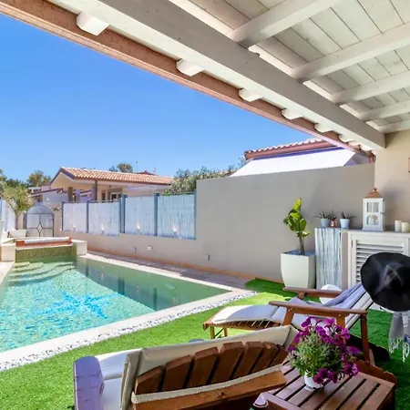 Sunset Bay Pool Sardinia With Private Heated Pool, Jacuzzi, Counter-current Swimming * ヴァッレドーリア
