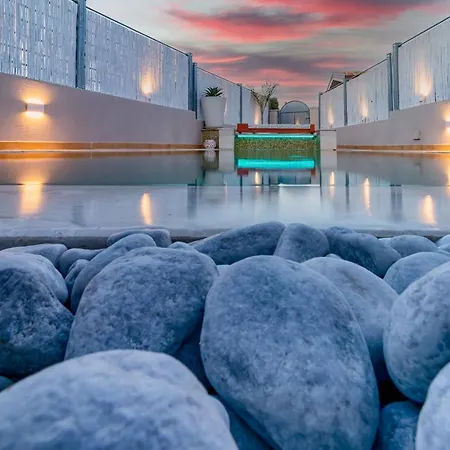 Sunset Bay Pool Sardinia With Private Heated Pool, Jacuzzi, Counter-current Swimming Villa *