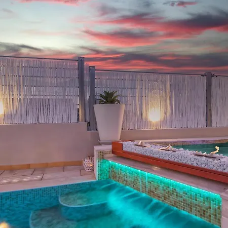Sunset Bay Pool Sardinia With Private Heated Pool, Jacuzzi, Counter-current Swimming Villa *