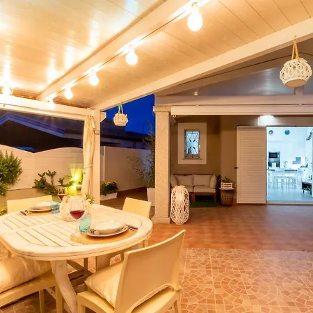 Sunset Bay Pool Sardinia With Private Heated Pool, Jacuzzi, Counter-current Swimming Valledoria (Sardinia)