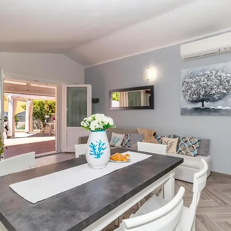 Sunset Bay Pool Sardinia With Private Heated Pool, Jacuzzi, Counter-current Swimming * Valledoria
