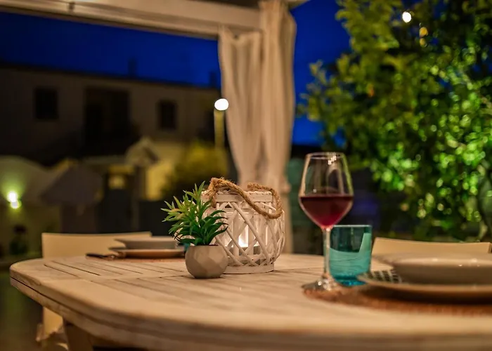 Sunset Bay Pool Sardinia With Private Heated Pool, Jacuzzi, Counter-current Swimming Valledoria