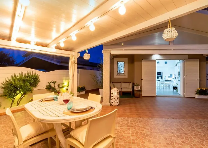 Sunset Bay Pool Sardinia With Private Heated Pool, Jacuzzi, Counter-current Swimming Valledoria (Sardinia)