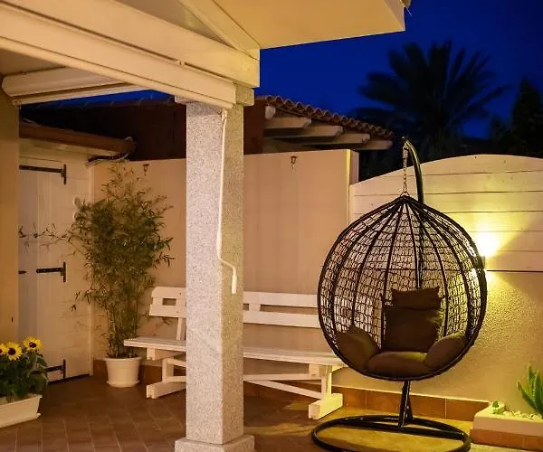 Villa Sunset Bay Pool Sardinia With Private Heated Pool, Jacuzzi, Counter-current Swimming Valledoria